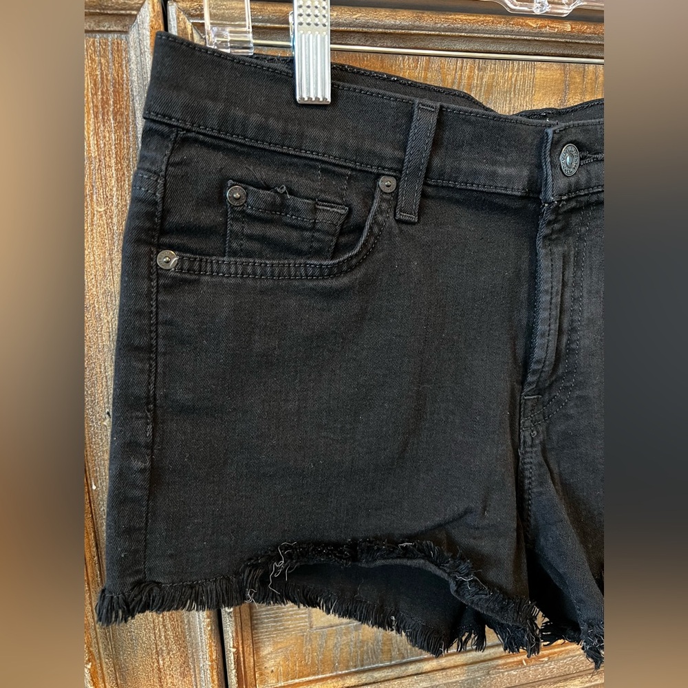 7 For All Mankind black cutoff denim jean shorts 3” inseam 10” rise Size 28 - Picture 4 of 8